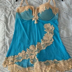 Frederick's of Hollywood Teal and Beige Lace Chemise